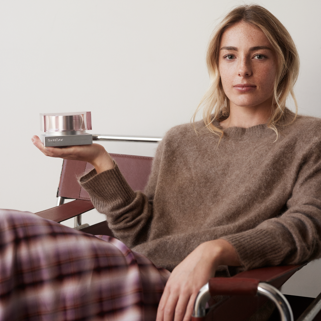 Zoi Sadowski-Synnott: BeauEver's new Brand Ambassador