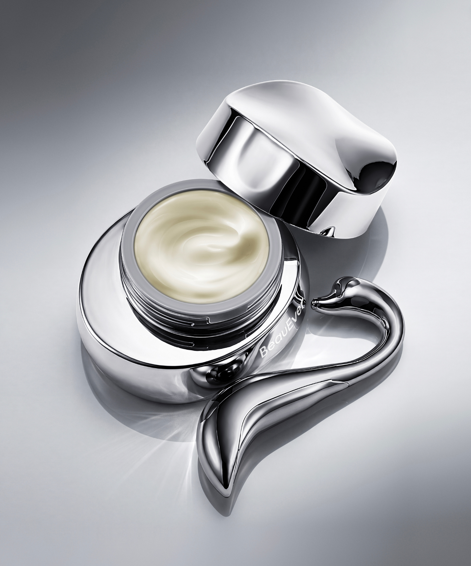 Luminova Prestige Neck-Jawline Sculpting Cream