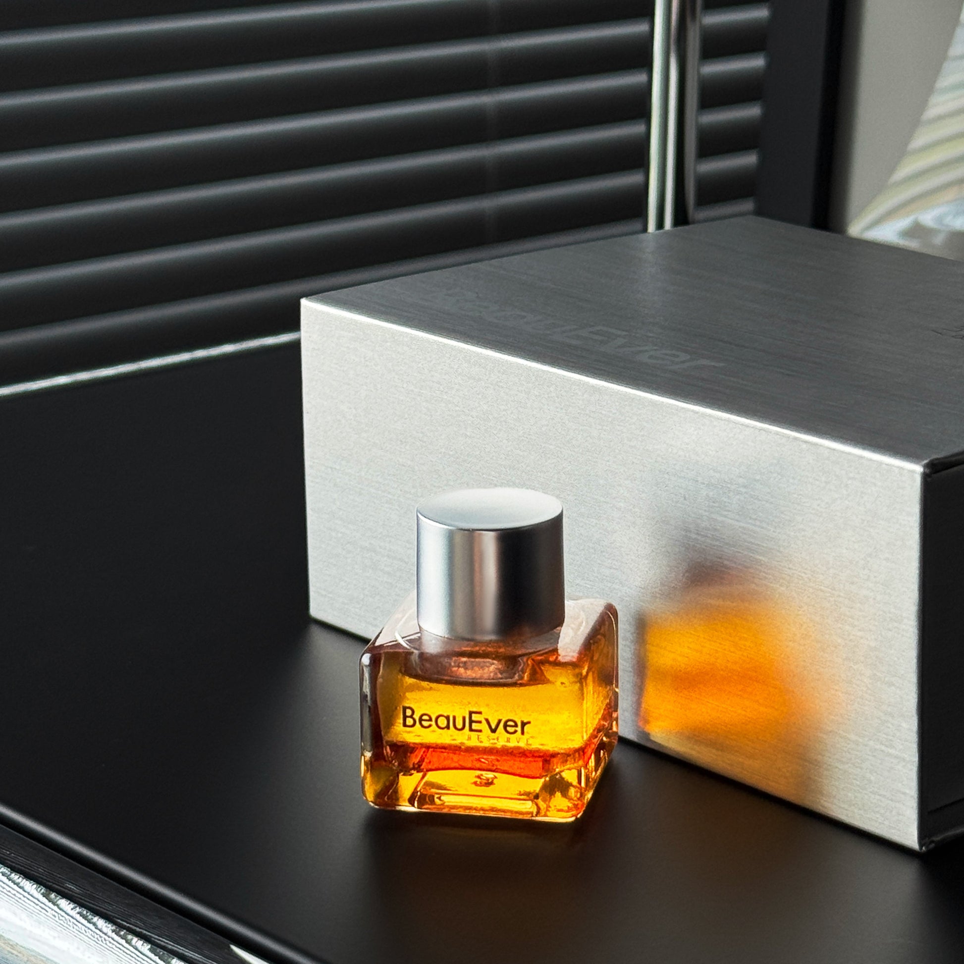 Luminova Sunset Revitalising Essence Oil 8ml