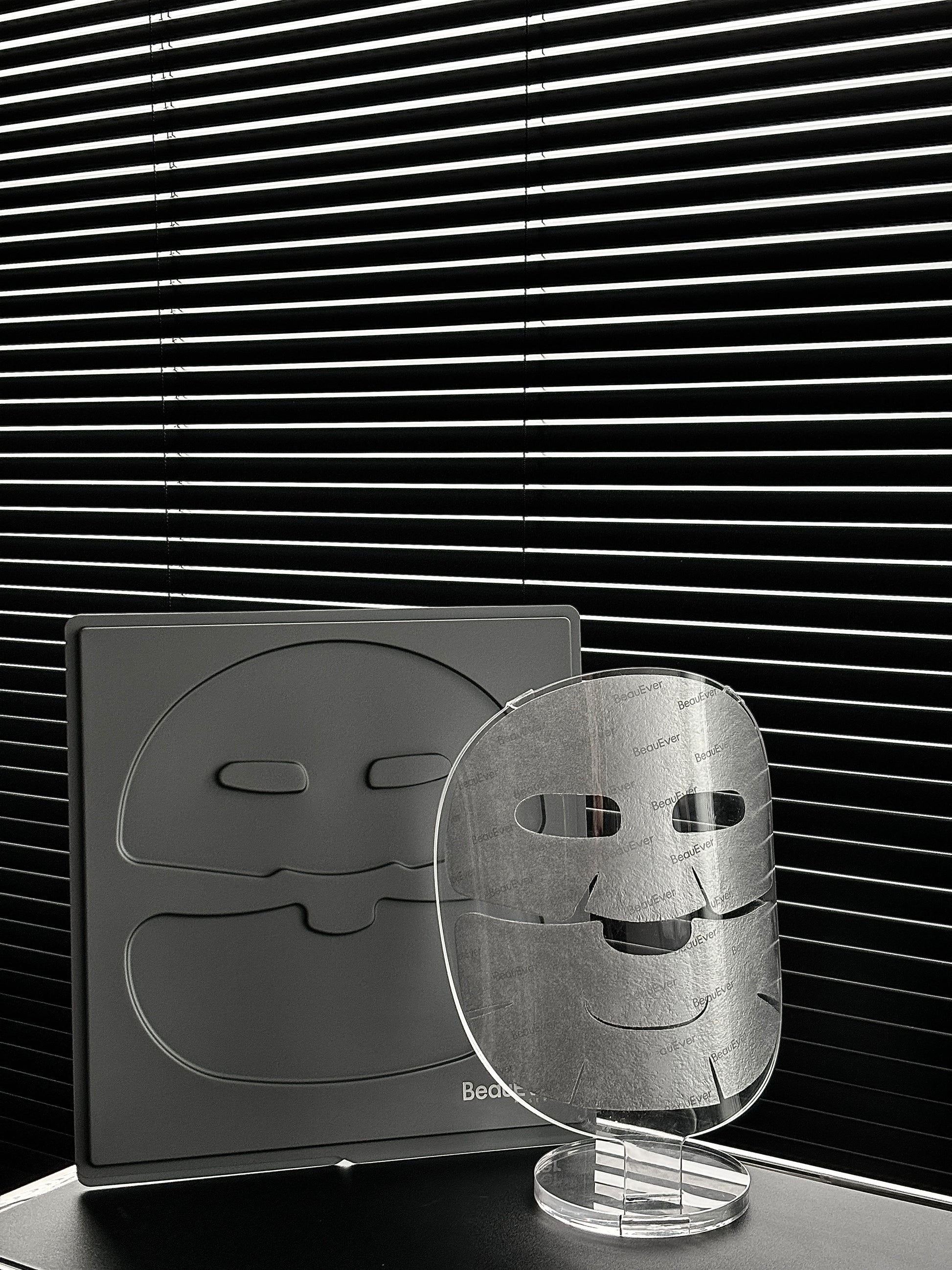 Luminova Silver Foil Mask（Single Sheet）
