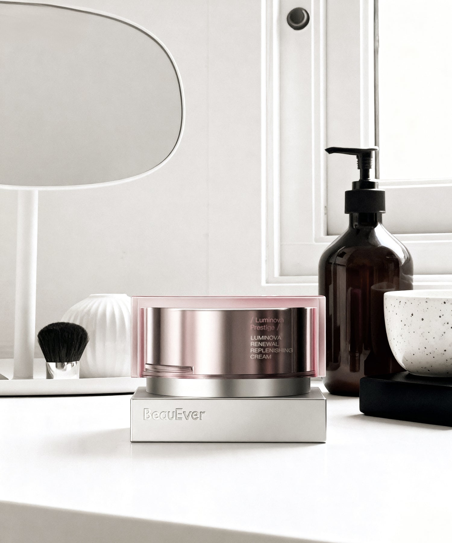 Luminova Renewal Replenishing Cream